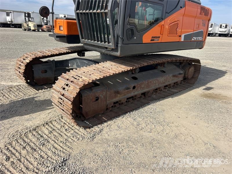 Doosan DX170LC-5 Tracked Excavator Kāpurķēžu ekskavatori