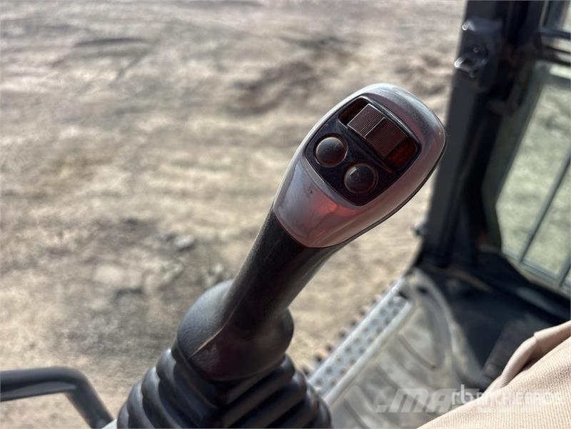 Doosan DX225LC-5 Tracked Excavator Kāpurķēžu ekskavatori
