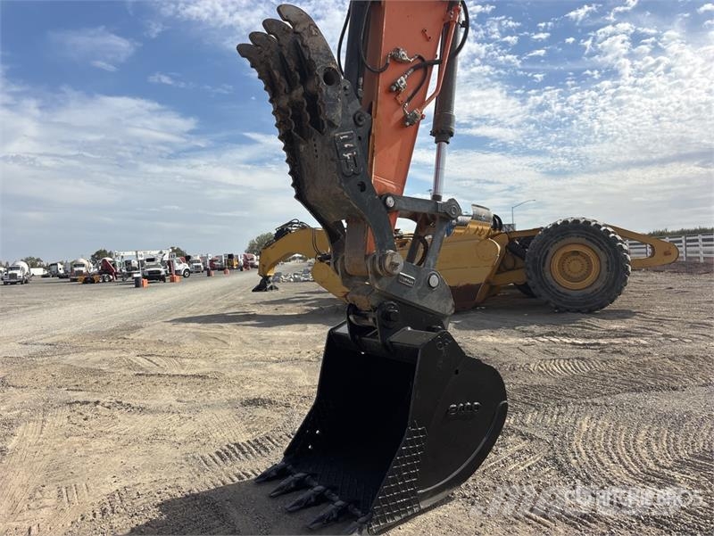Doosan DX225LC-5 Tracked Excavator Kāpurķēžu ekskavatori