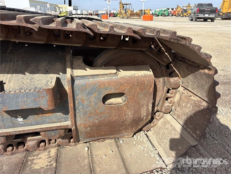 Doosan DX225LC-5 Tracked Excavator Kāpurķēžu ekskavatori