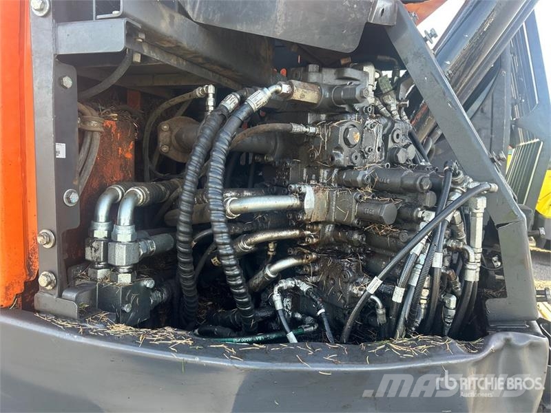 Doosan DX235LCR-5 Tracked Excavator (Inoperable) Excavadoras de cadenas