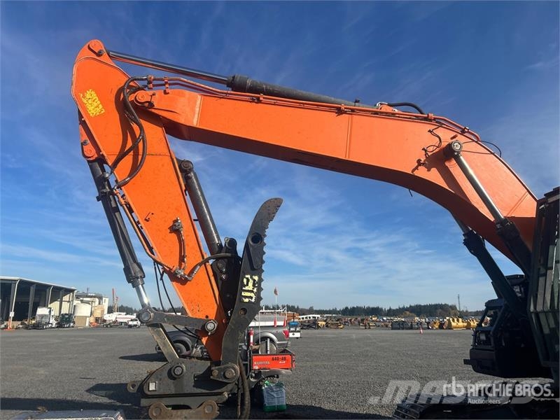 Doosan DX235LCR-5 Tracked Excavator (Inoperable) Excavadoras de cadenas