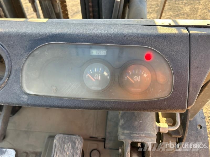 Doosan G25E-5 4600 lb Forklift Empilhadores - Outros
