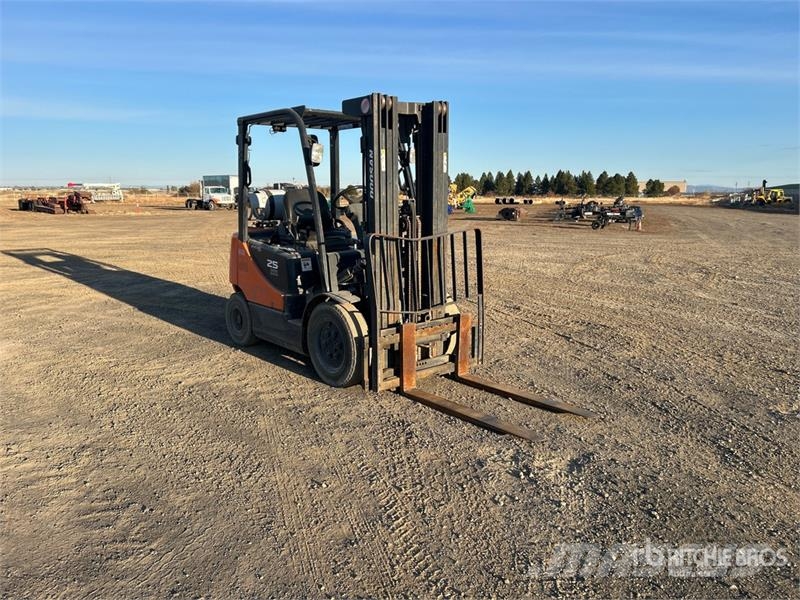 Doosan G25E-5 4600 lb Forklift Empilhadores - Outros