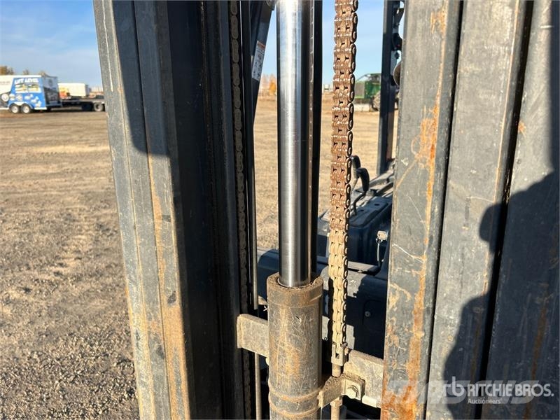 Doosan G25E-5 4600 lb Forklift Empilhadores - Outros