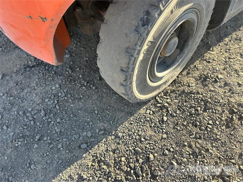 Doosan G25E-5 4600 lb Forklift Empilhadores - Outros