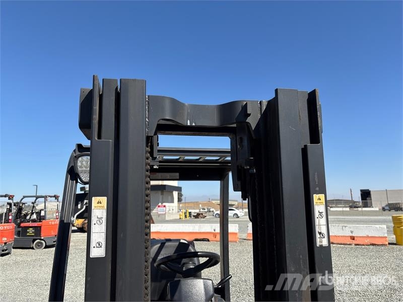 Doosan G25N-7LP 5000 lb Cushion Tire Forklift Wózki widłowe inne