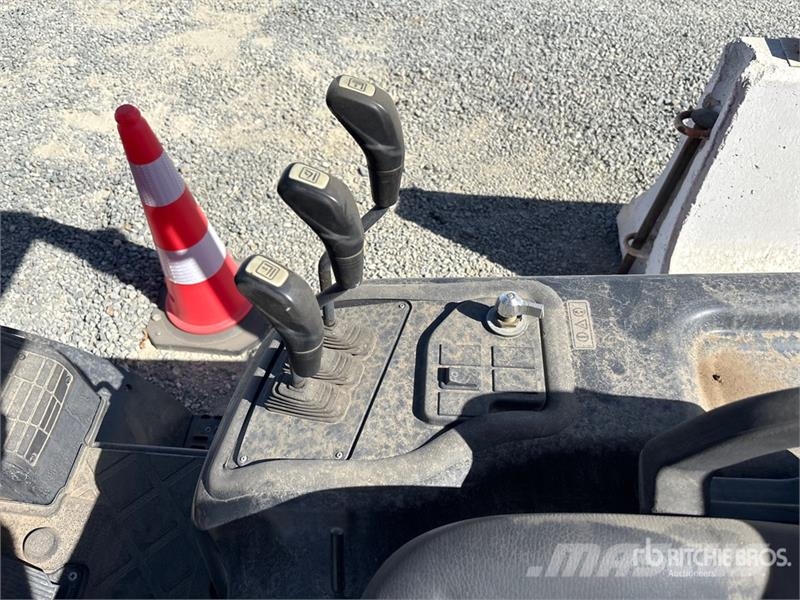 Doosan G25N-7LP 5000 lb Cushion Tire Forklift Wózki widłowe inne
