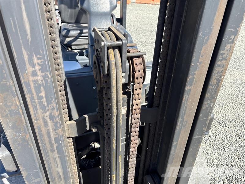 Doosan G25N-7LP 5000 lb Cushion Tire Forklift Wózki widłowe inne