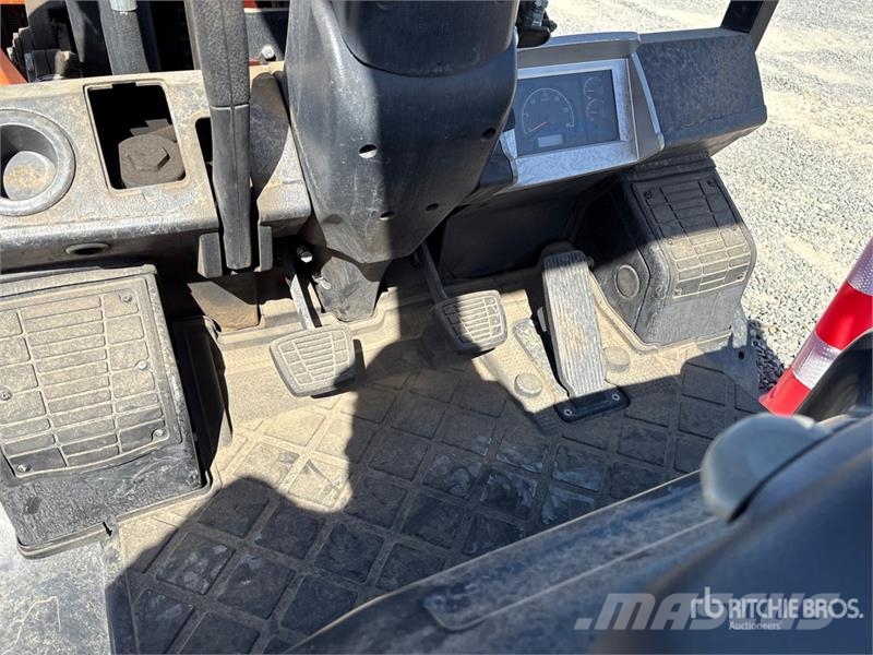 Doosan G25N-7LP 5000 lb Cushion Tire Forklift Wózki widłowe inne