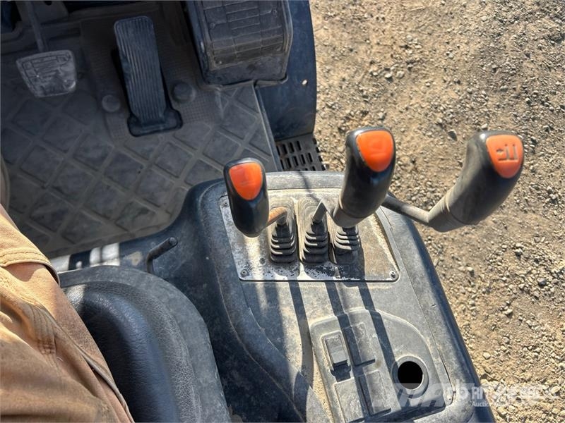 Doosan G25P-7 4600 lb Forklift Empilhadores - Outros