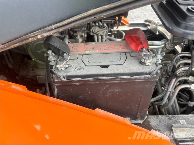 Doosan G35S-7 6950 lb Forklift Інше