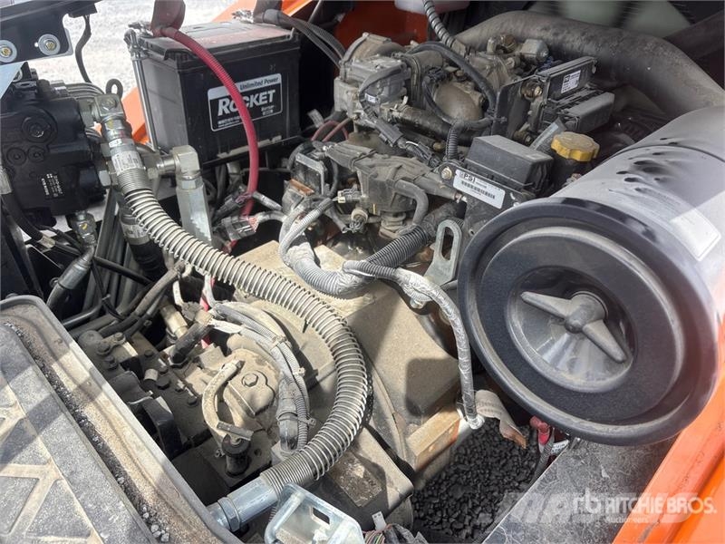 Doosan G35S-7 6950 lb Forklift Інше