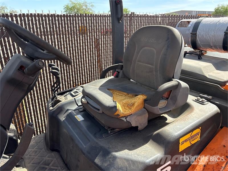 Doosan G45S-7 8700 lb Forklift شاحنات ذات رافعات شوكية - أخرى