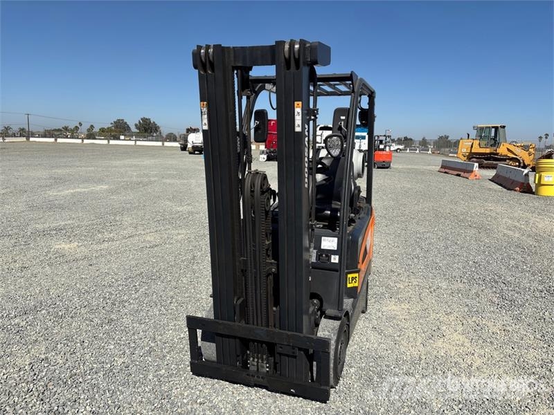 Doosan GC18S-9 3400 lb Cushion Tire Forklift Інше