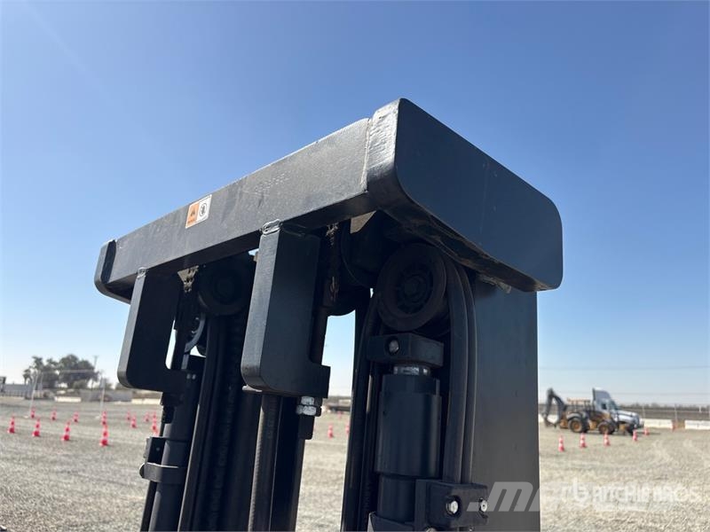 Doosan GC18S-9 3400 lb Cushion Tire Forklift Другие складские механизмы