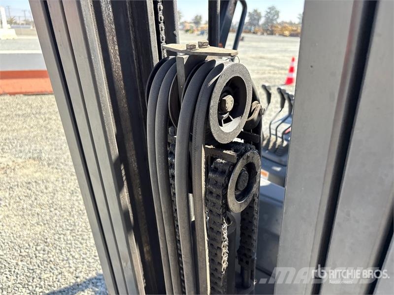 Doosan GC18S-9 3400 lb Cushion Tire Forklift Другие складские механизмы