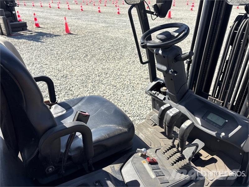 Doosan GC18S-9 6724 lb Forklift Інше