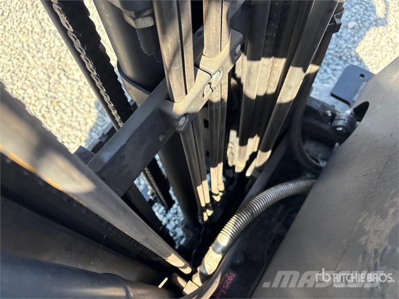 Doosan GC18S-9 6724 lb Forklift Інше