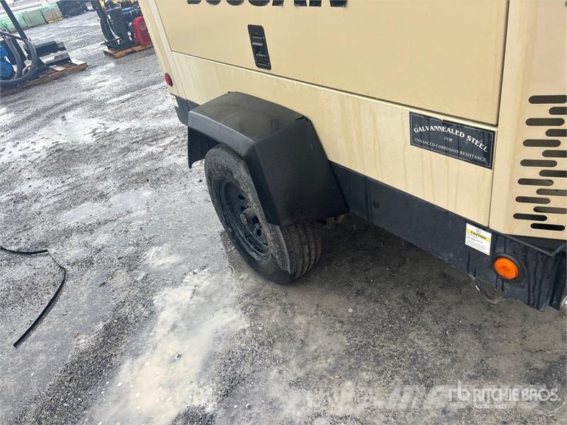 Doosan HP450/VHP400 Mobile Air Compressor 콤푸레샤