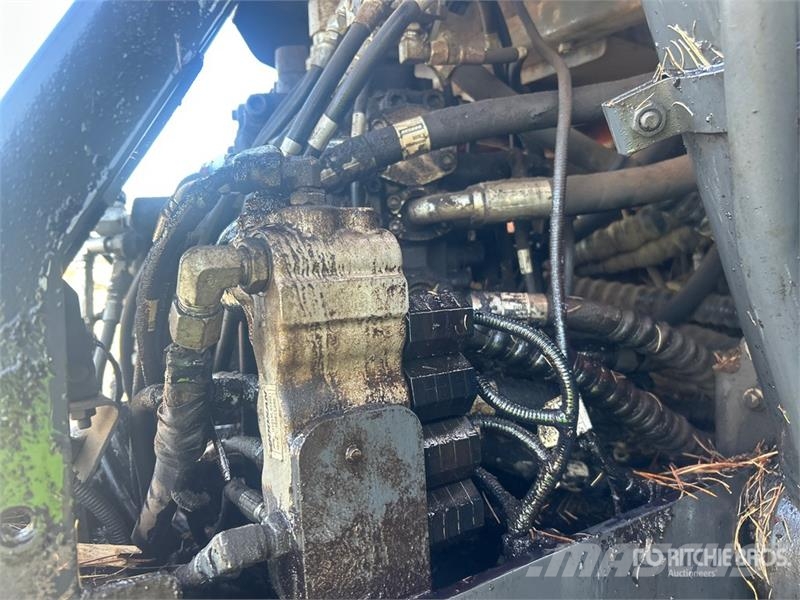 Doosan LCR235 Tracked Excavator (Inoperable) Kāpurķēžu ekskavatori