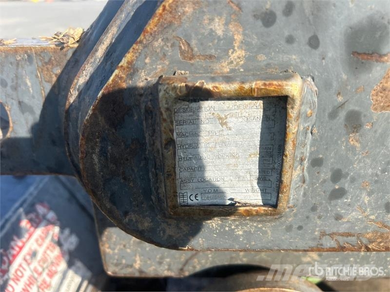 Doosan LCR235 Tracked Excavator (Inoperable) Kāpurķēžu ekskavatori