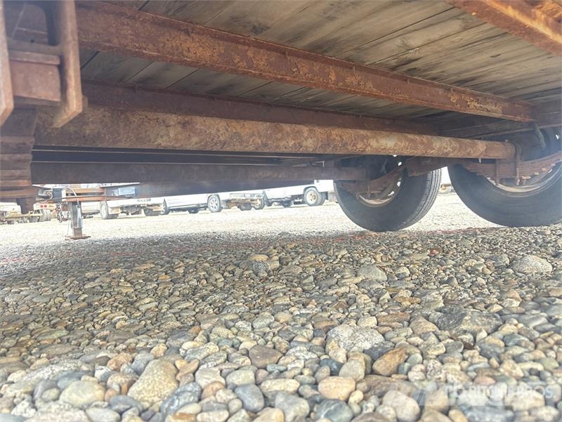 Double A 16 ft T/A Equipment Trailer Auto pārvadāšanas treileri