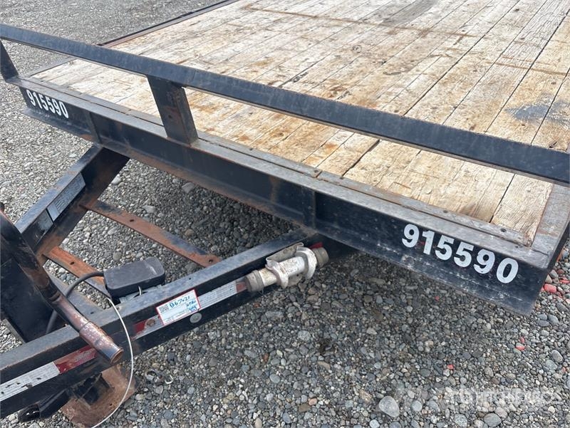 Double A 16 ft T/A Equipment Trailer Auto pārvadāšanas treileri