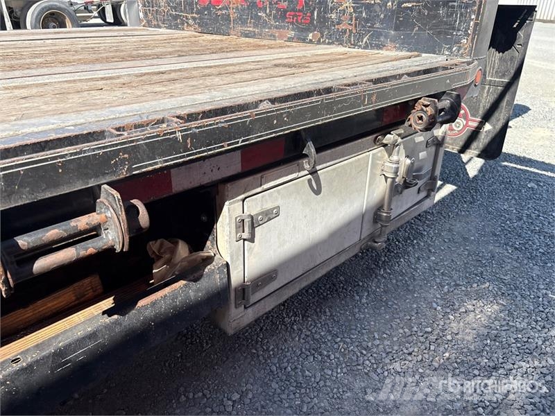 Double A Trailers 52 ft Tri/A Step Deck Trailer لوادر منخفضة