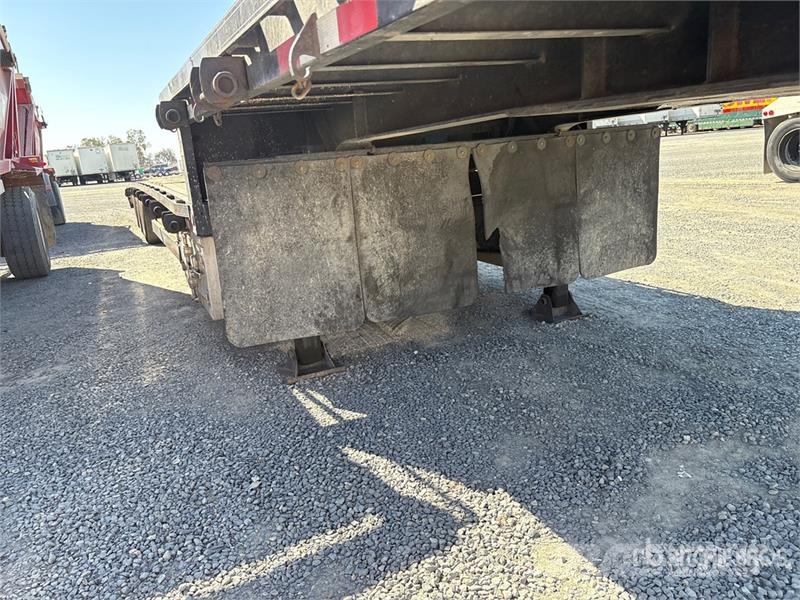 Double A Trailers 52 ft Tri/A Step Deck Trailer لوادر منخفضة