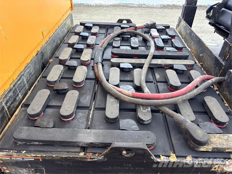 Drexel SL433-ESS 4000 lb Electric Forklift Električni viličari