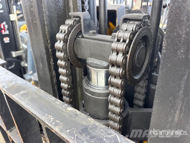 Drexel SL433-ESS 4000 lb Electric Forklift Električni viličari