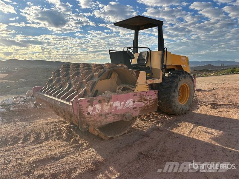 Dynapac CA251PD Padfoot Drum Compactor Tek tamburlu silindirler