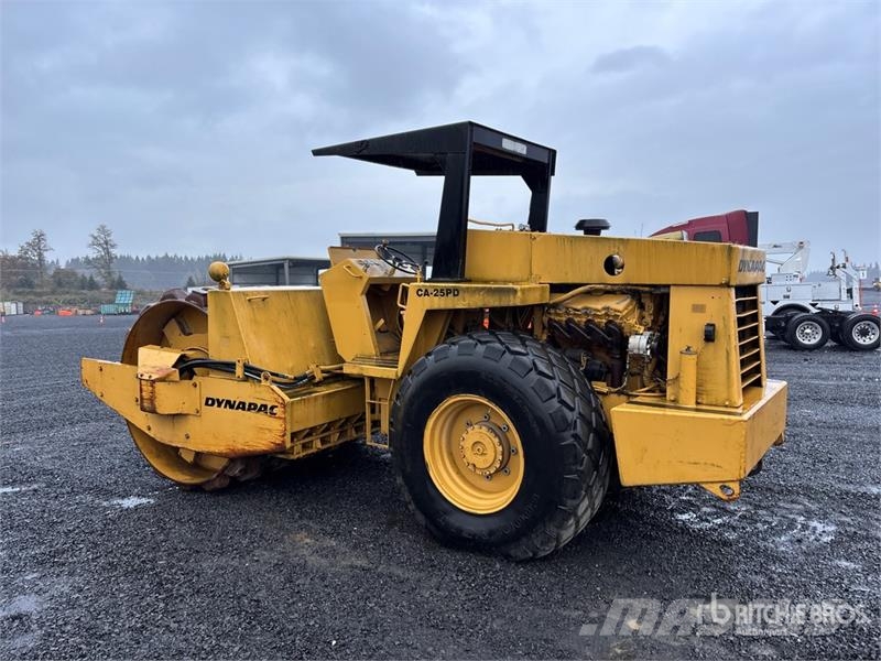 Dynapac CA25PD Padfoot Drum Compactor Rolos compactadores monocilíndricos