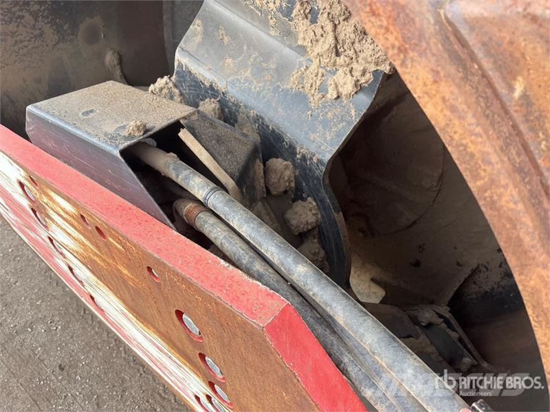 Dynapac CA260D Padfoot Drum Compactor 單輪滾壓機
