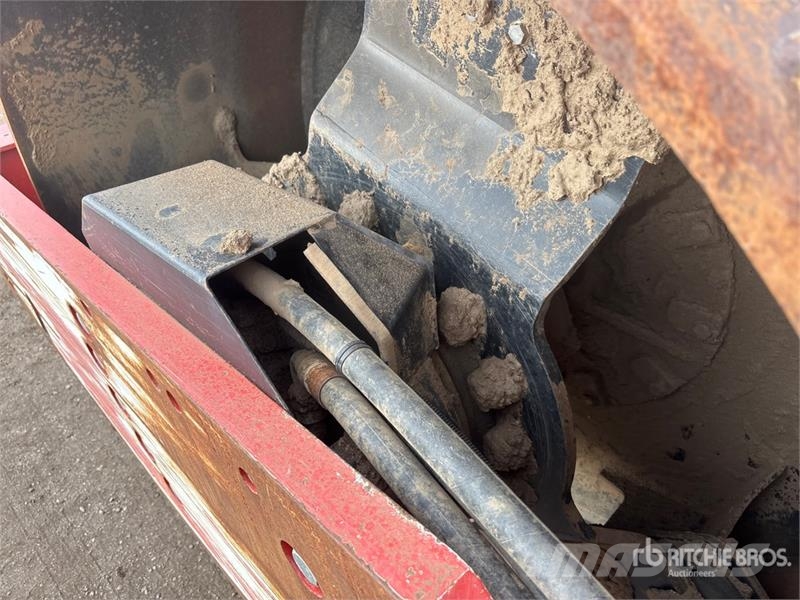 Dynapac CA260D Padfoot Drum Compactor 單輪滾壓機