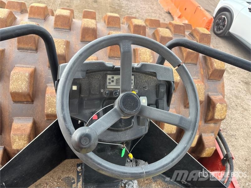 Dynapac CA260D Padfoot Drum Compactor 單輪滾壓機