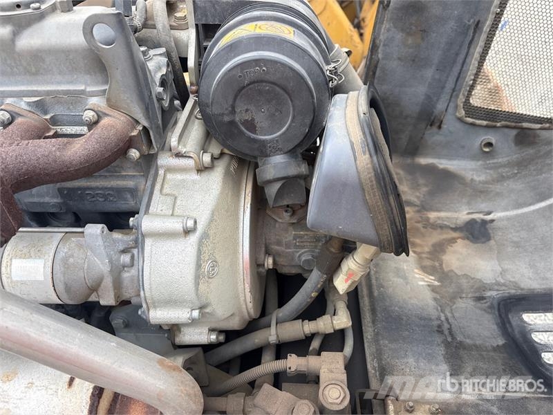 Dynapac CC 800D Double Drum Roller Двойни барабанни ролки
