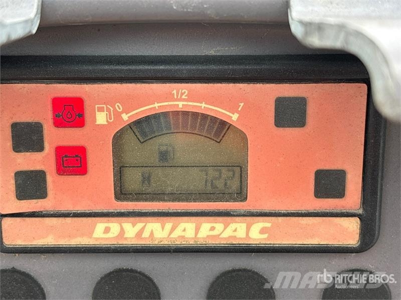 Dynapac CC 800D Double Drum Roller Двойни барабанни ролки

