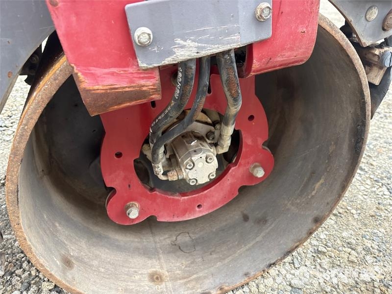 Dynapac CC 800D Double Drum Roller Двойни барабанни ролки
