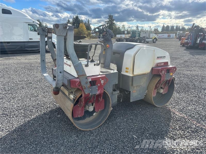 Dynapac CC1300 Double Drum Roller Dvojni valjarji
