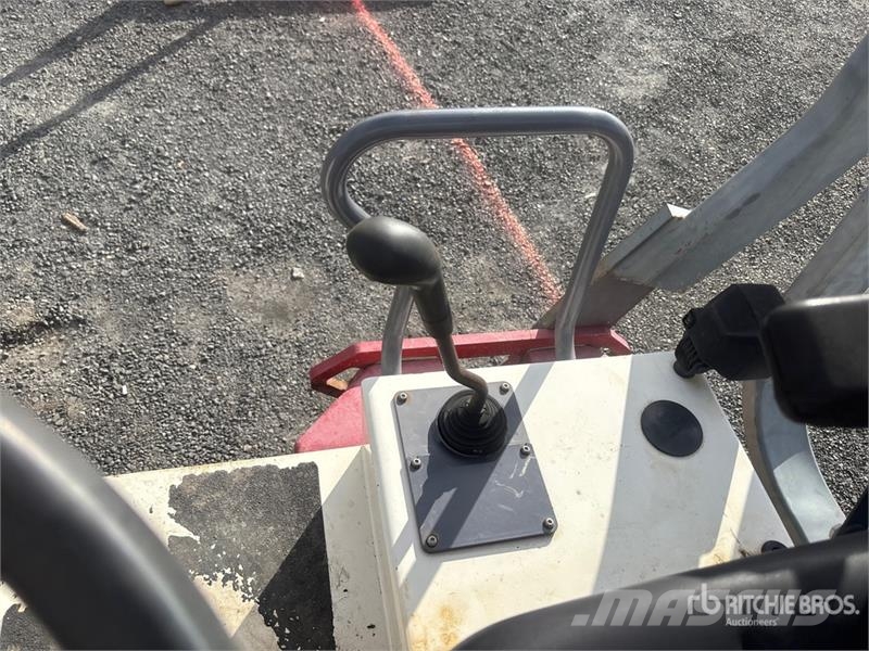 Dynapac CC1300 Double Drum Roller Dvojni valjarji