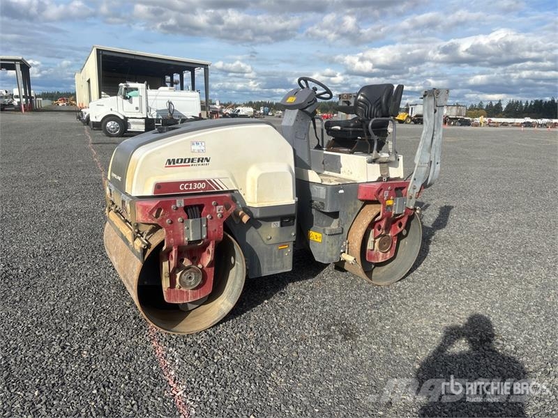 Dynapac CC1300 Double Drum Roller Dvojni valjarji