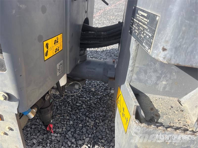 Dynapac CC1300 Double Drum Roller Dvojni valjarji