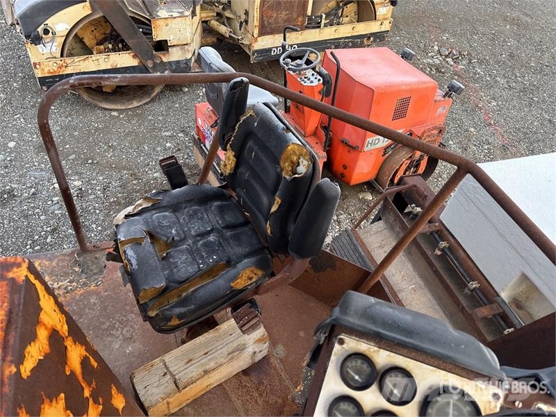 Dynapac CC501A Double Drum Roller Divvalču grunts veltņi