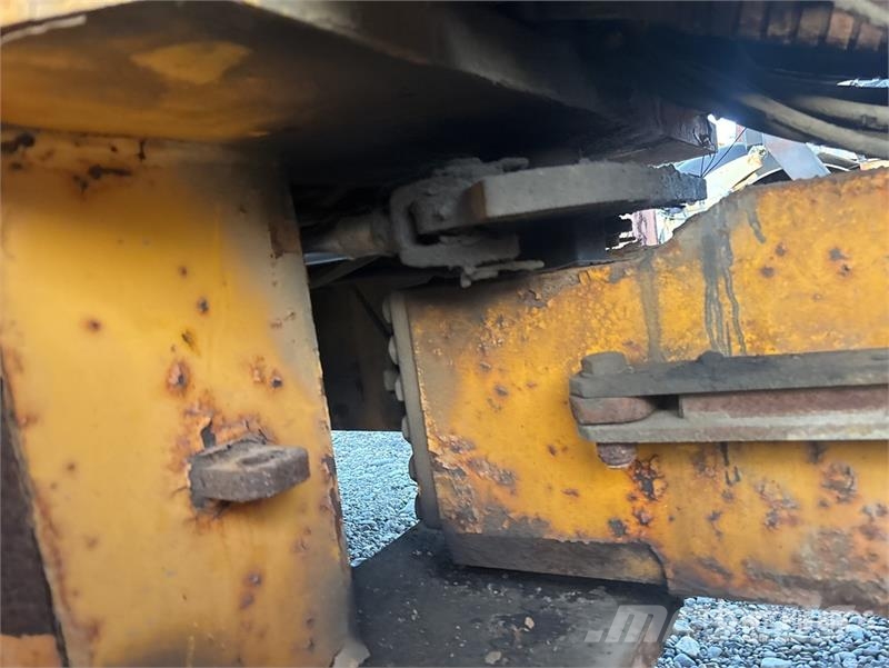 Dynapac CC501A Double Drum Roller Divvalču grunts veltņi