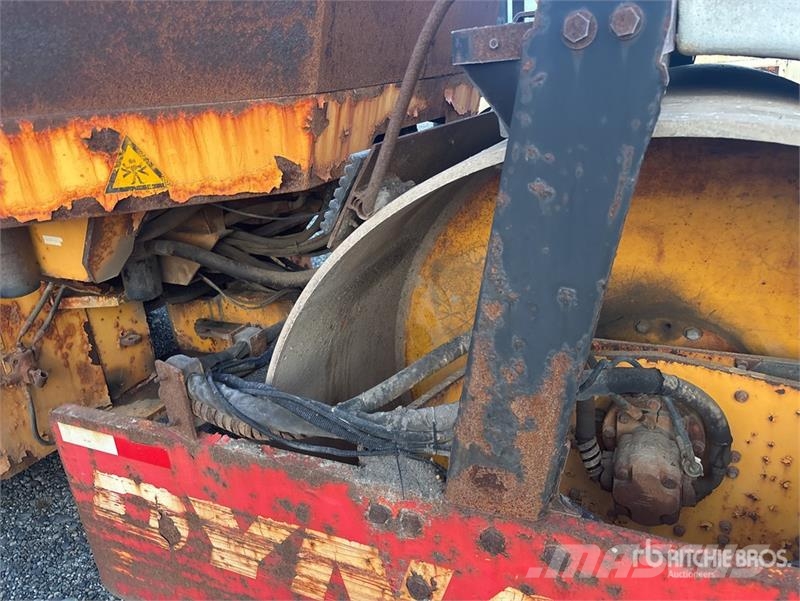 Dynapac CC501A Double Drum Roller Divvalču grunts veltņi