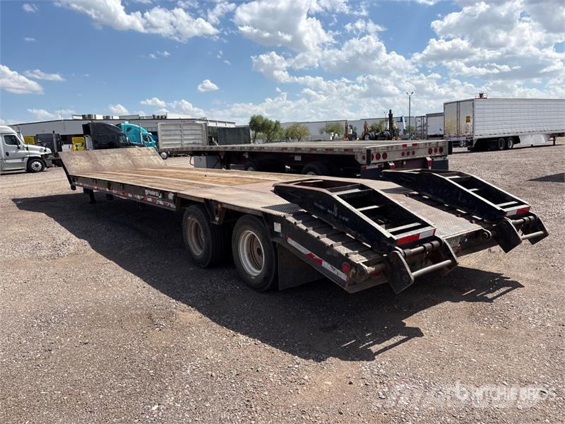 Dynaweld 45 ft T/A Step Deck Trailer Zemie treileri