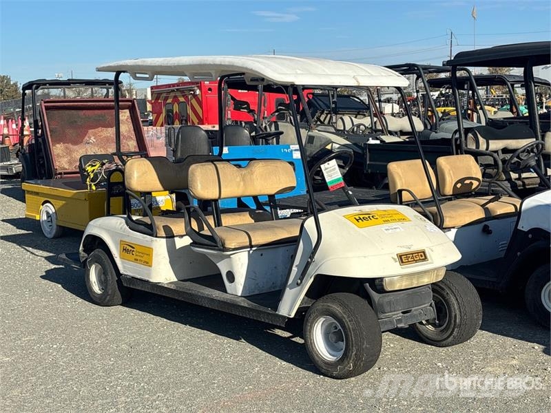 E-Z-GO TXT Golf Cart (Inoperable) ゴルフカート