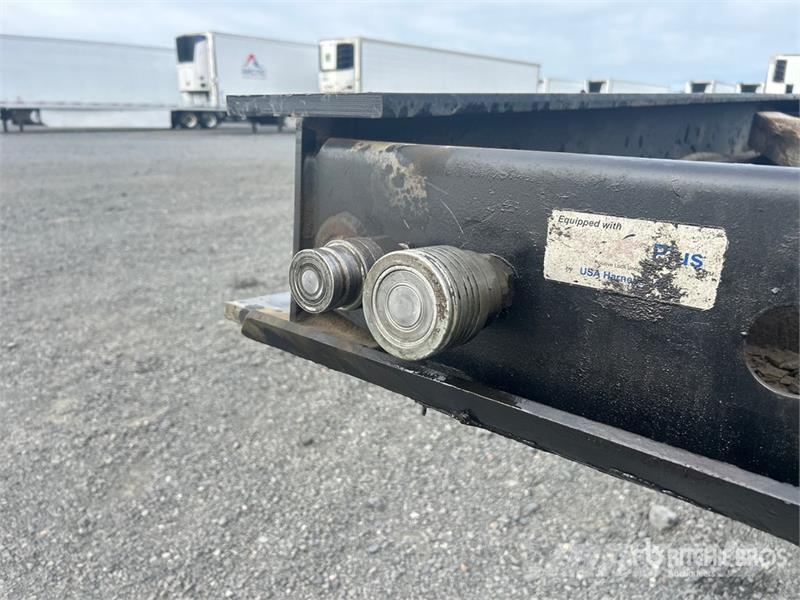 Eager Beaver by General Tri/A Removable Gooseneck Lowboy Traile Низкорамные прицепы